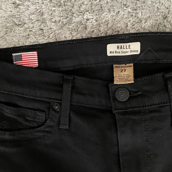 True Religions - Picture 3 of 3